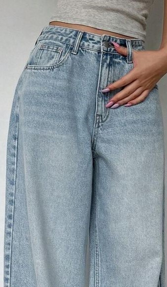 DAZY Women Oversized Wide Leg Casual Denim Jeans With Pockets - View 2
